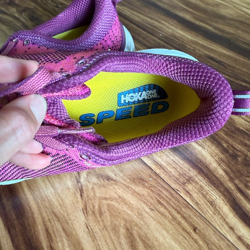 HOKA Hupana Trainers Size 9 - Picture 5 of 6